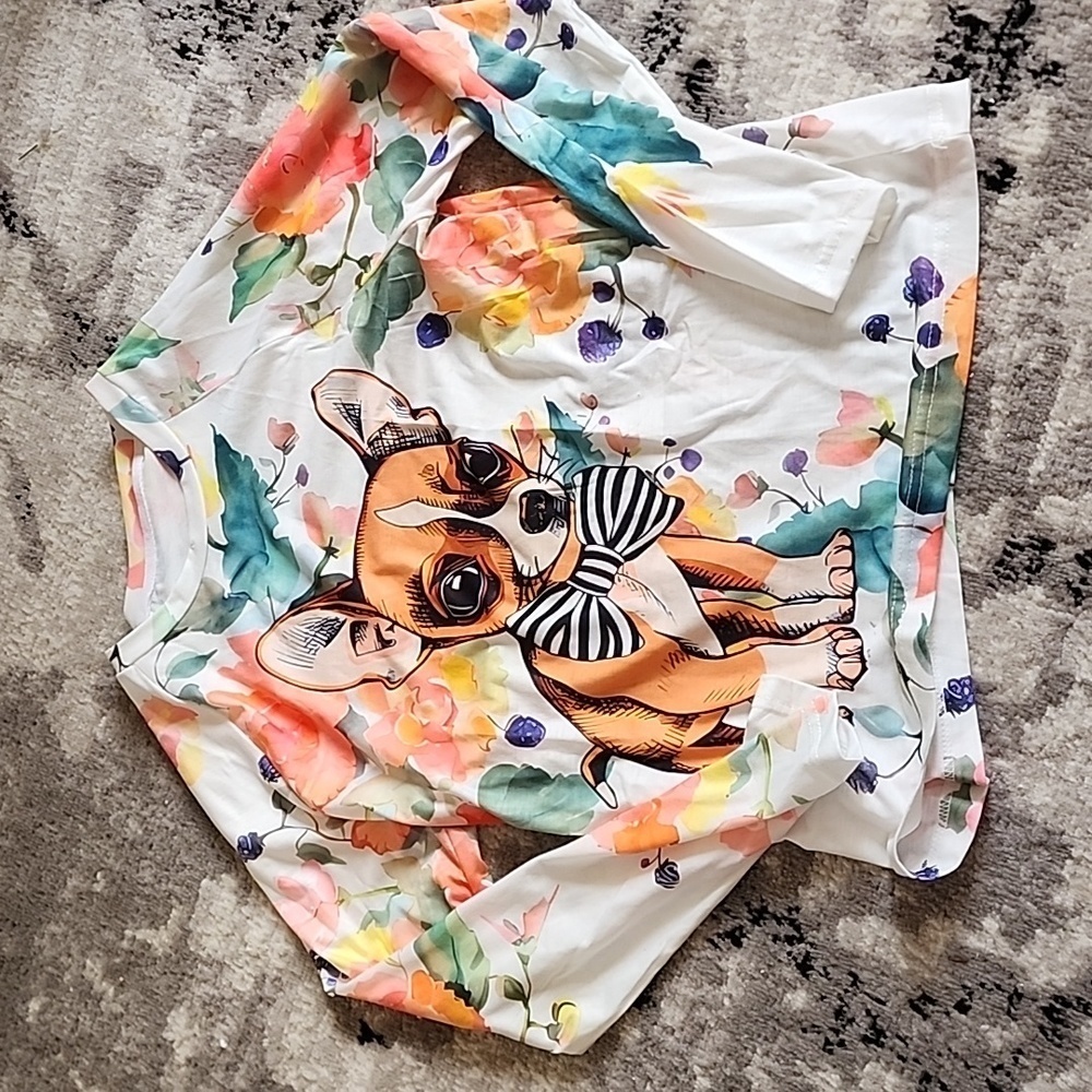 G2 - NIB Dog Long Sleeve T-Shirt Small